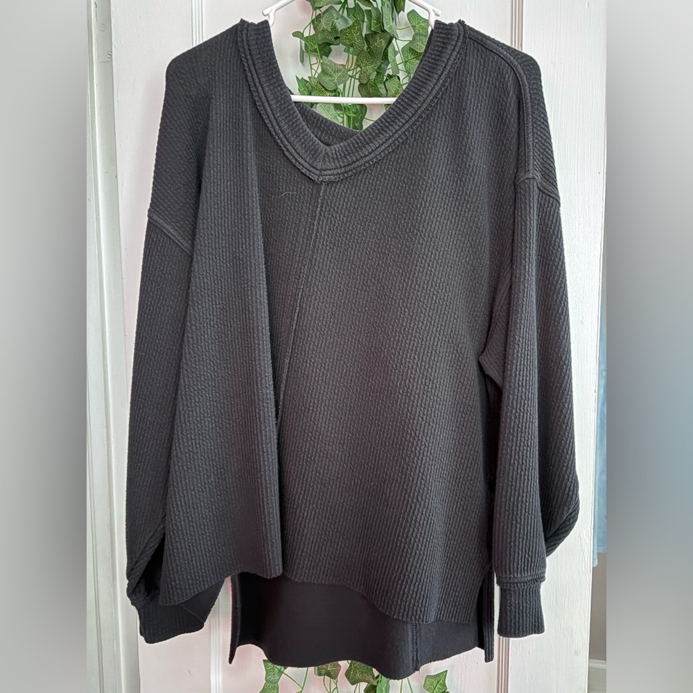 Aerie Black Ribbed V-Neck Top
